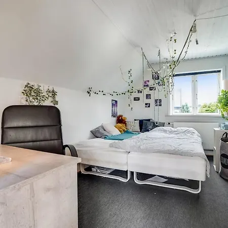 Villa House By And Forest - 6 People *